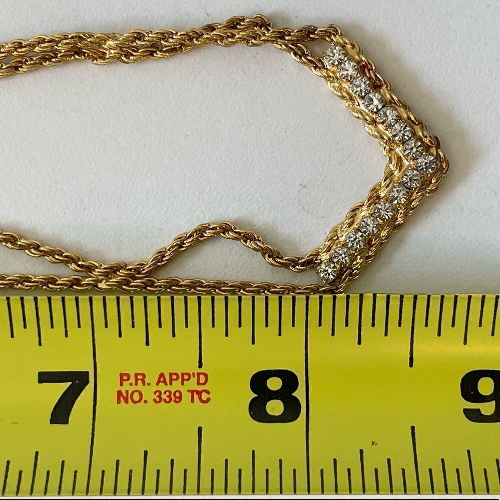 Avon Double Rope V-Neck Necklace and Matching Earrings - Picture 6 of 6